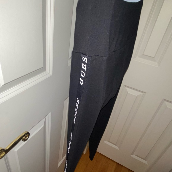 Women’s athletic Guess racer stripe leggings. NWT - Picture 5 of 10